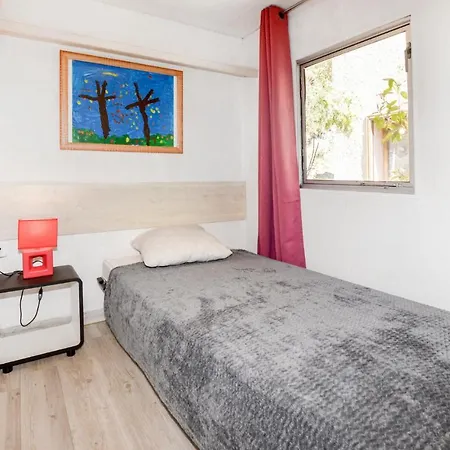 2 Bedroom In Holiday home Tavera